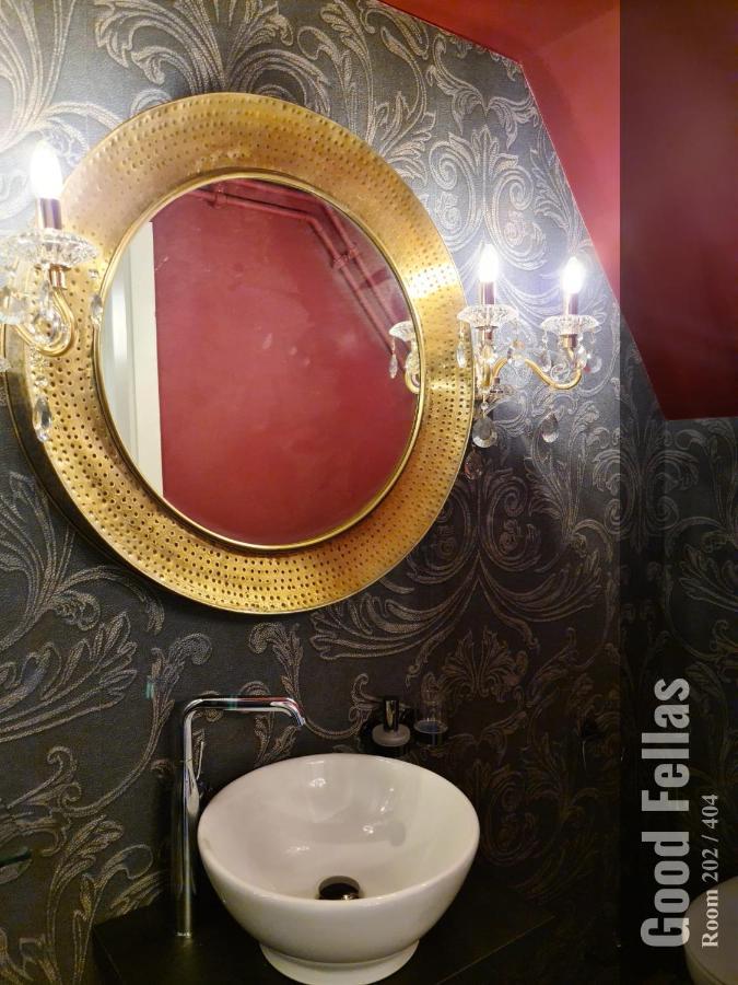 زيورخ The Henry Self Check-In Guesthouse المظهر الخارجي الصورة